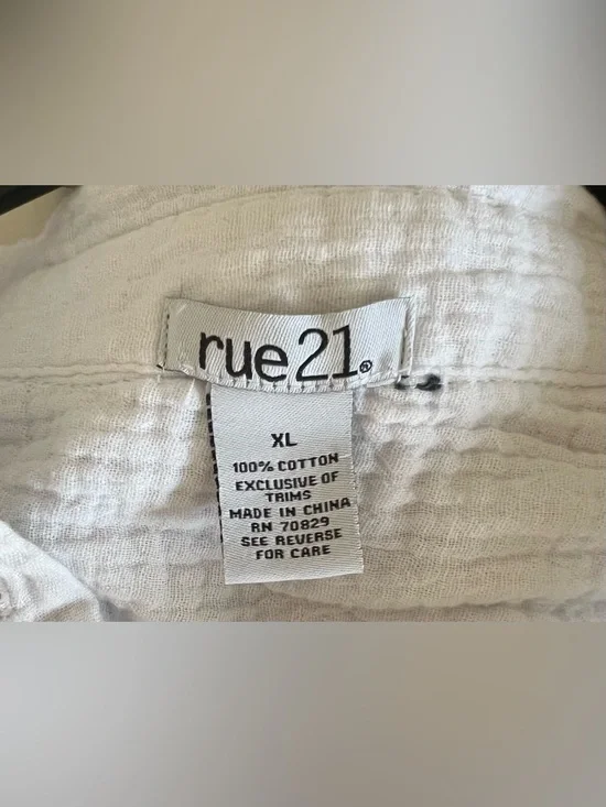 Rue21 Women’s Lightweight Crinkle Button Down Gauze Shirt Long Sleeves SZ XL - Picture 8 of 10